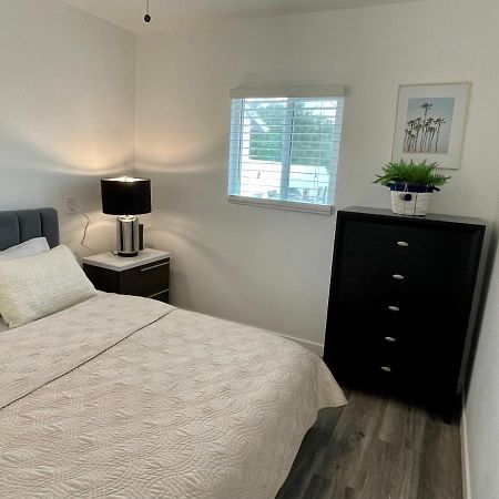 Апартаменты 1102 French St Санта-Ана Экстерьер фото